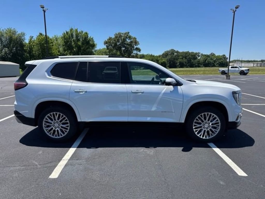 Used 2024 GMC Acadia Denali SUV