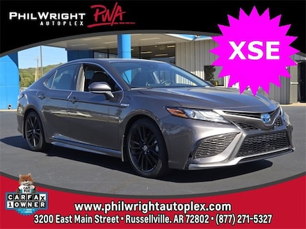 2021 Toyota Camry Hybrid XSE Sedan