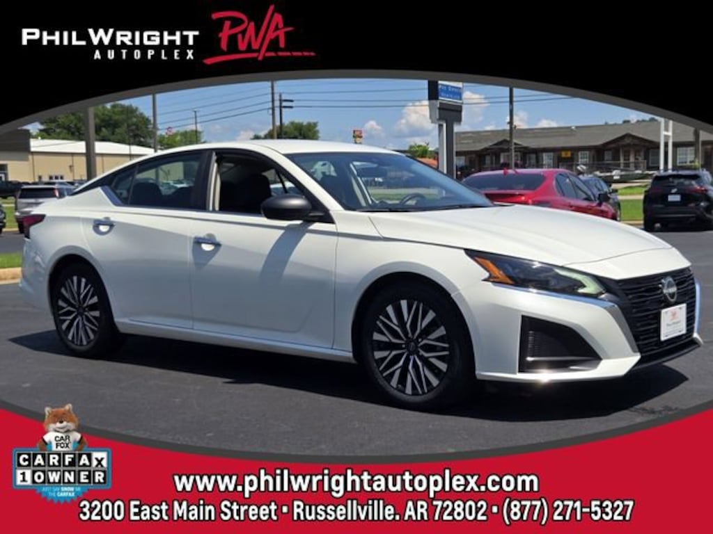 Used 2024 Nissan Altima 2.5 SV Sedan