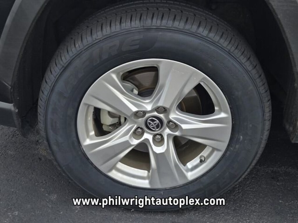 Used 2021 Toyota RAV4 Hybrid LE SUV