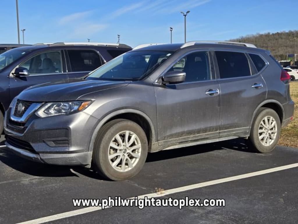 Used 2019 Nissan Rogue SV SUV