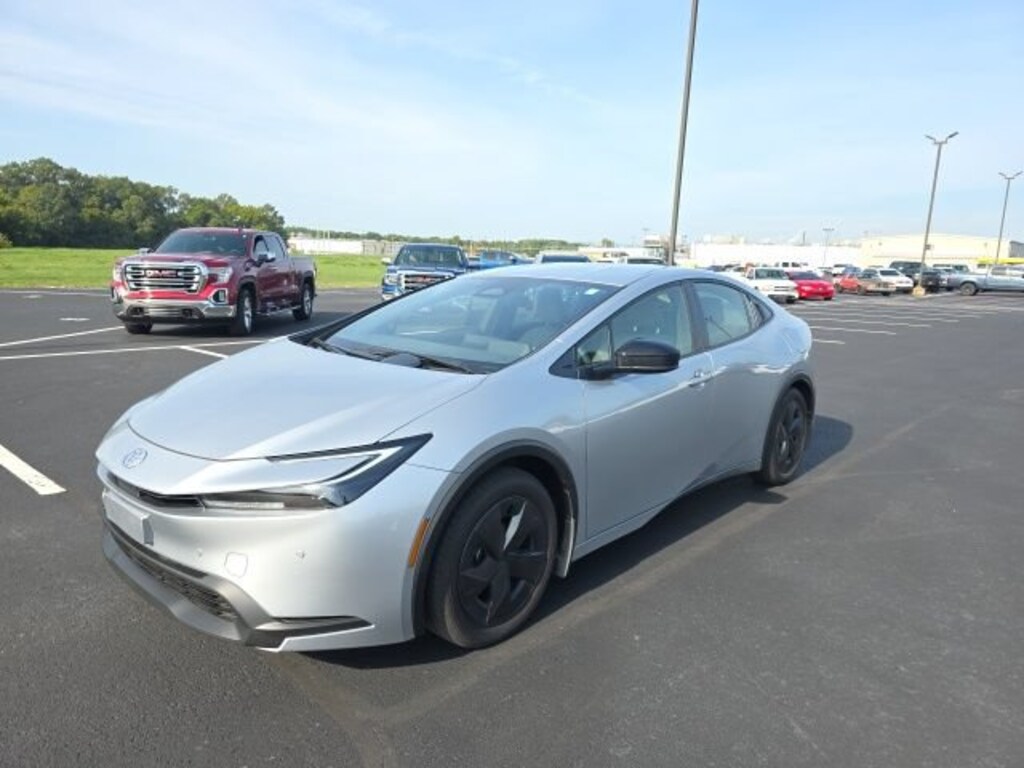 Used 2026 Toyota Prius LE Hatchback