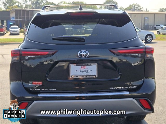 2025 Toyota Highlander Platinum photo 4