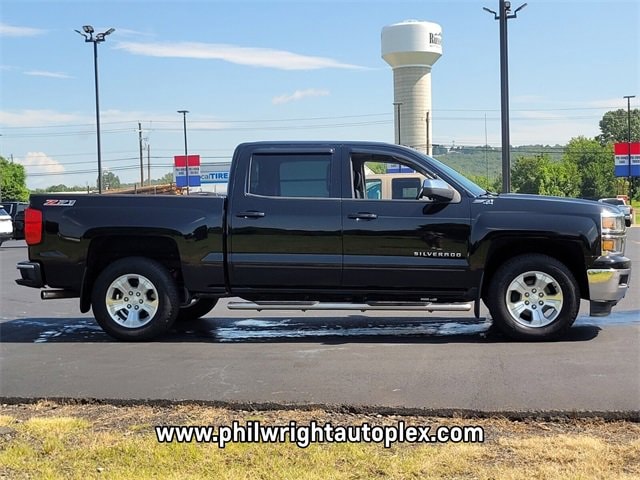 Used 2015 Chevrolet Silverado 1500 LT with VIN 3GCUKREC4FG207062 for sale in Little Rock