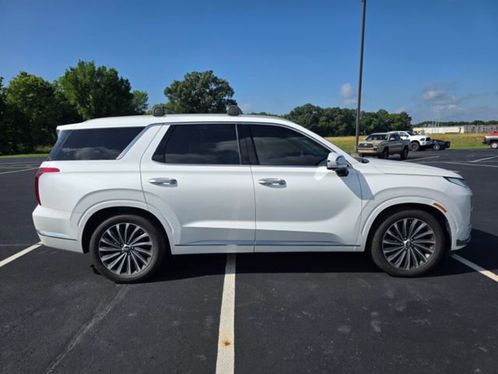 Used 2023 Hyundai Palisade Calligraphy SUV