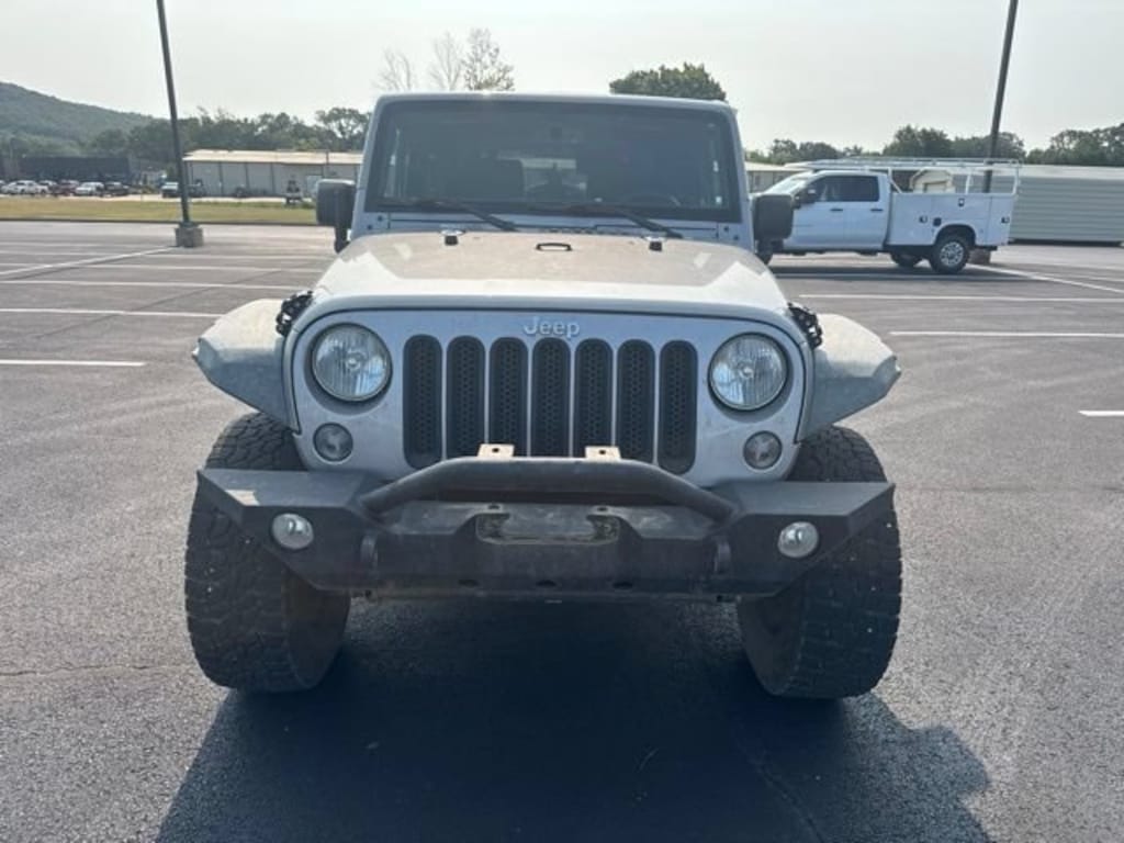 Used 2016 Jeep Wrangler Rubicon SUV