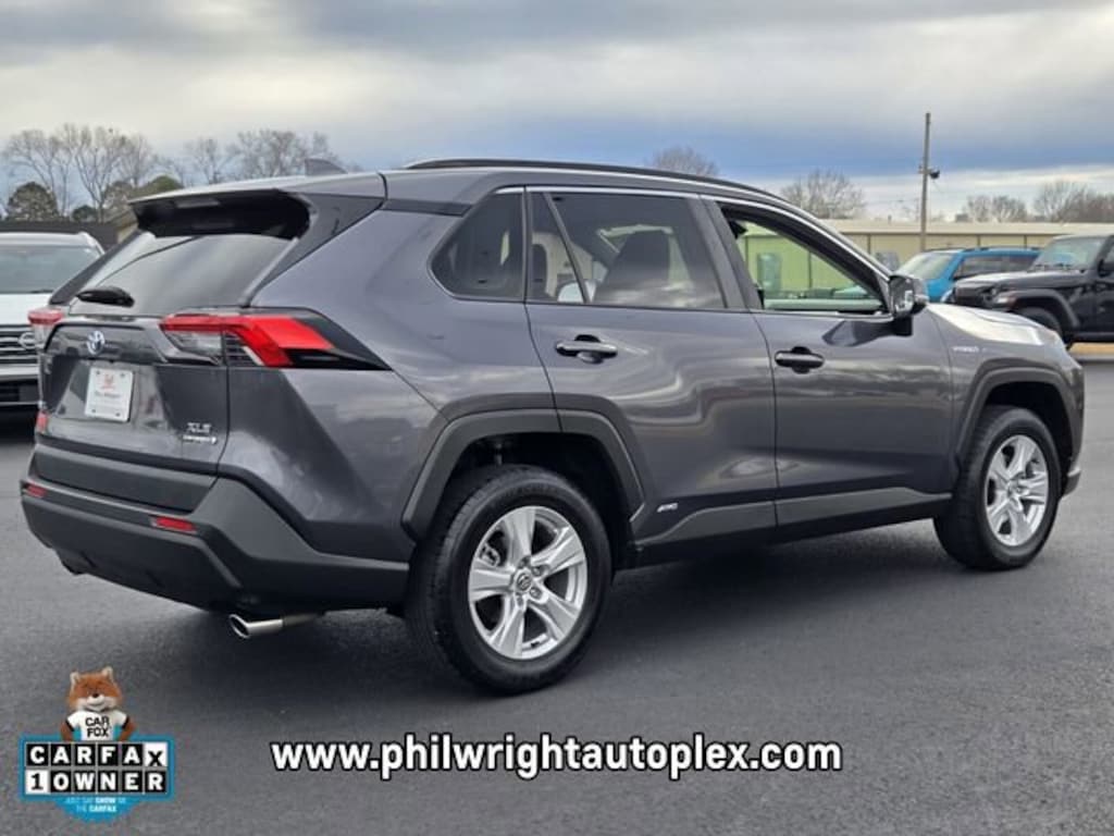 Used 2020 Toyota RAV4 Hybrid XLE SUV