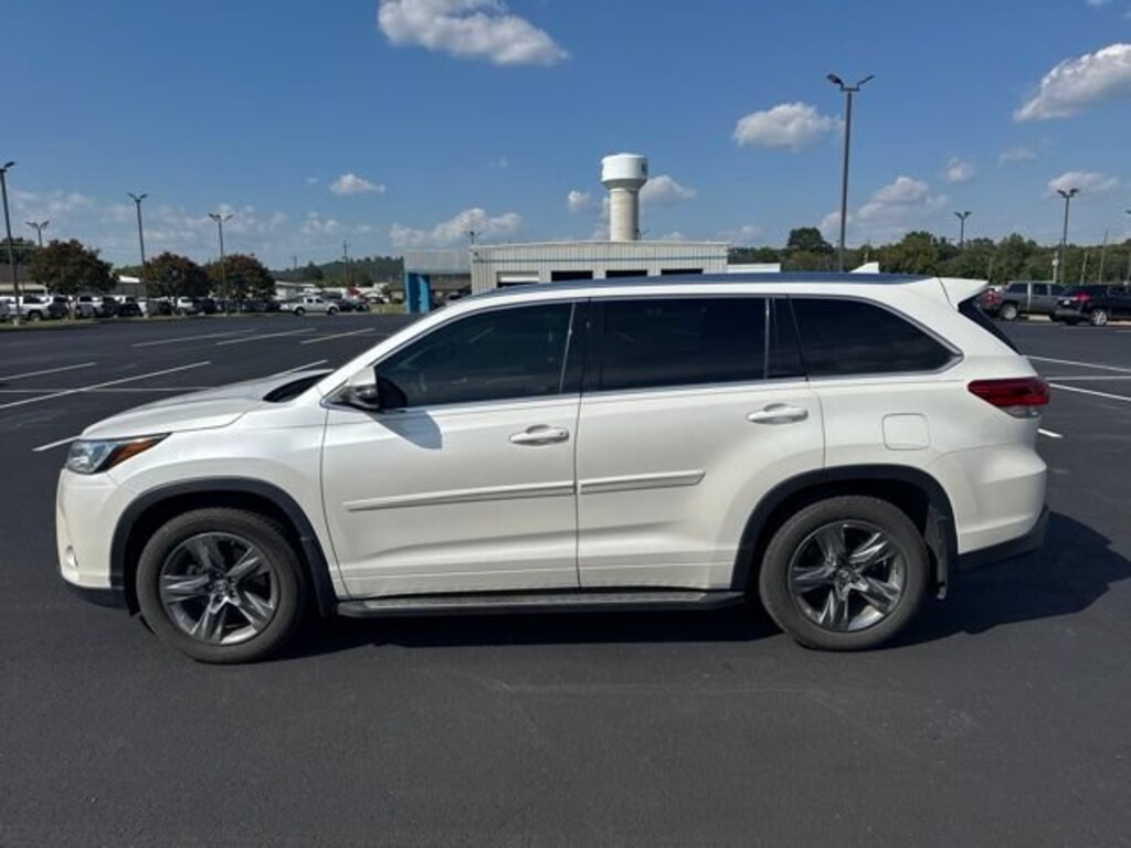 Used 2018 Toyota Highlander Limited SUV