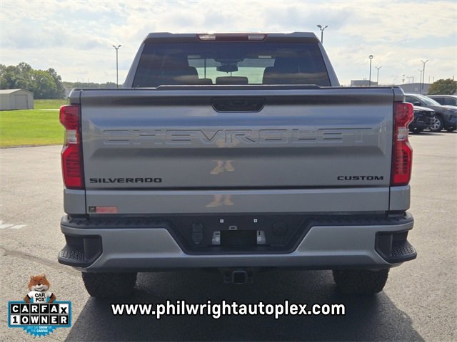 2024 Chevrolet Silverado 1500 Custom photo 4