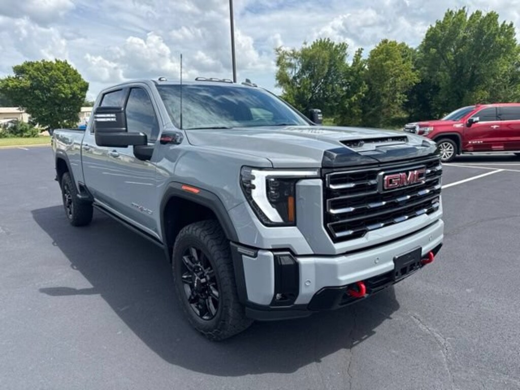 Used 2025 GMC Sierra 2500 HD AT4 Truck Crew Cab