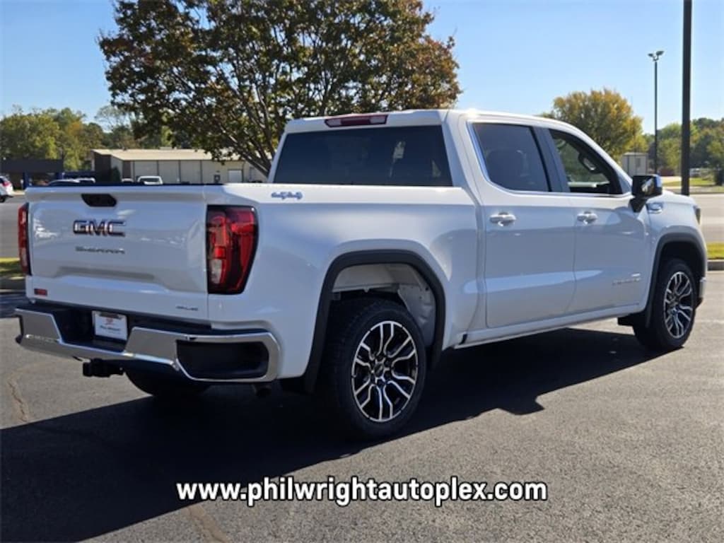 New 2026 GMC Sierra 1500 SLE Truck