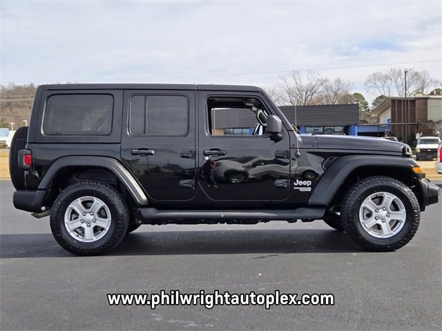 Used 2019 Jeep Wrangler Unlimited Sport S with VIN 1C4HJXDN7KW668988 for sale in Russellville, AR