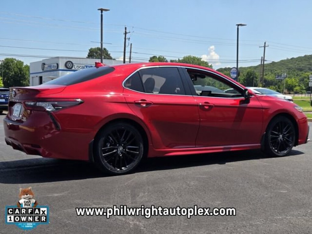 Used 2024 Toyota Camry Hybrid XSE Sedan