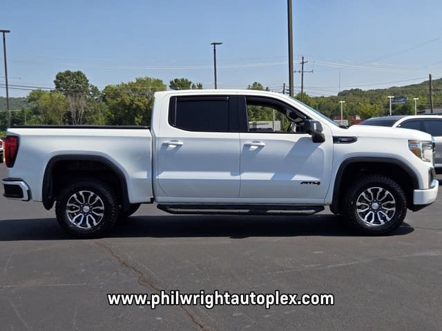 Used 2021 GMC Sierra 1500 AT4 with VIN 1GTU9EET4MZ332659 for sale in Little Rock