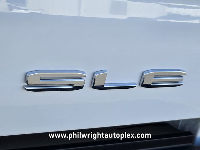 2026 GMC Sierra 1500 SLE - Photo 17