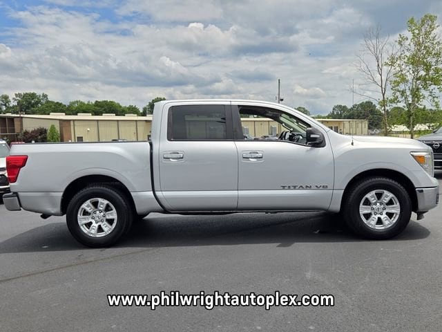Used 2019 Nissan Titan SV with VIN 1N6AA1EK6KN504833 for sale in Little Rock