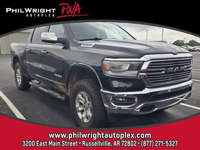 2022 RAM 1500 Laramie 4x4 Crew Cab 5'7's photo