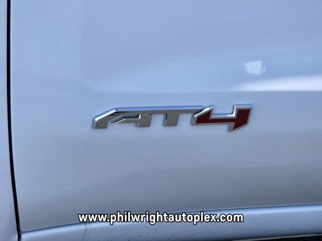 2026 GMC Sierra 1500 AT4 - Photo 18