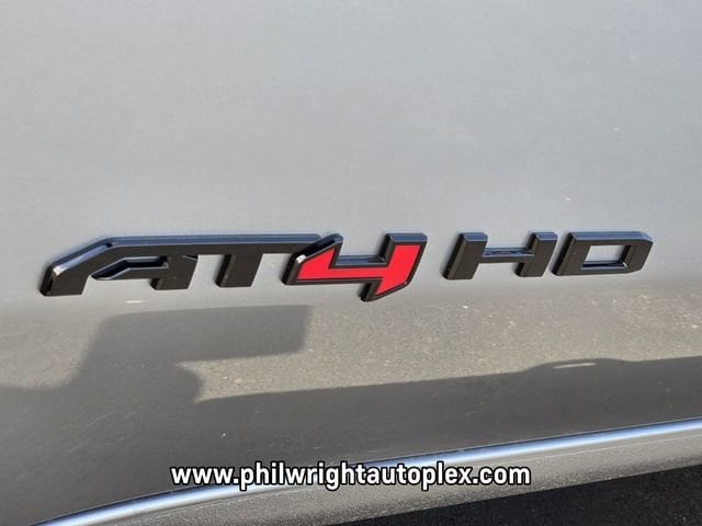 2026 GMC Sierra 2500HD AT4 - Photo 17