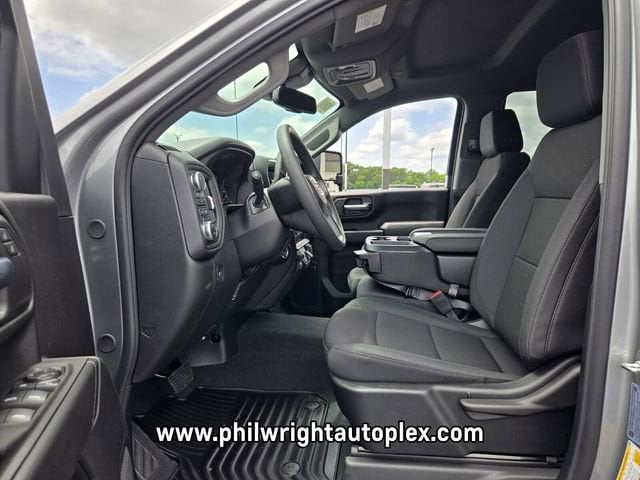 2026 GMC Sierra 2500HD Pro - Photo 9