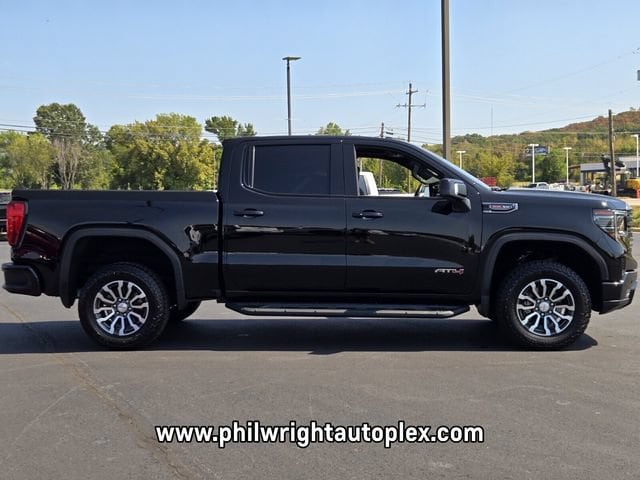Used 2022 GMC Sierra 1500 AT4 with VIN 1GTPUEEL2NZ639714 for sale in Little Rock