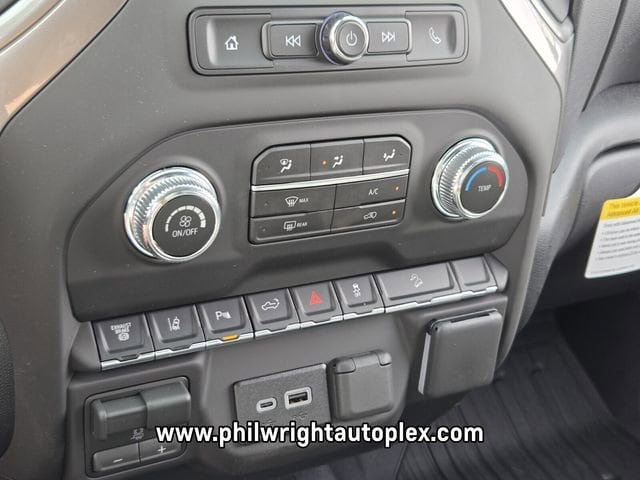 2026 GMC Sierra 2500HD Pro - Photo 22