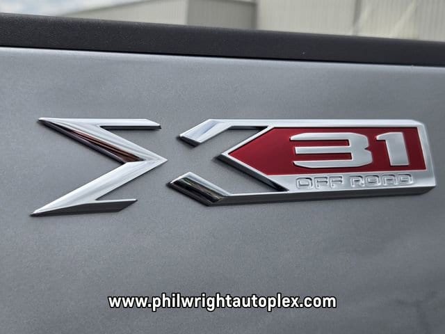 2026 GMC Sierra 2500HD Pro - Photo 16