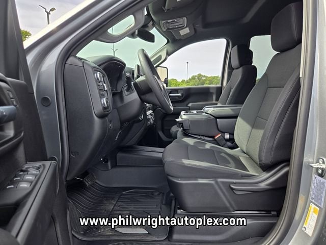 2026 GMC Sierra 2500HD Pro - Photo 9
