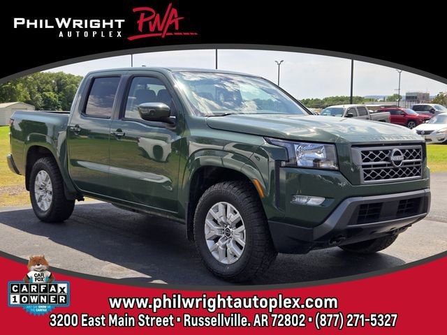 2024 Nissan Frontier SV Crew Cab 4X4 SWB's photo