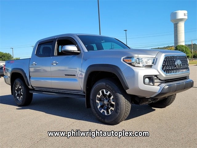 Used 2018 Toyota Tacoma TRD Off Road with VIN 3TMCZ5AN8JM175492 for sale in Russellville, AR