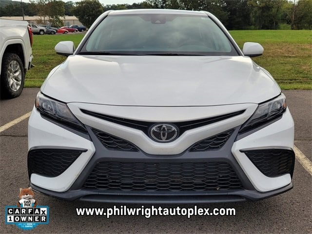 Used 2021 Toyota Camry SE with VIN 4T1G11AK9MU612760 for sale in Russellville, AR