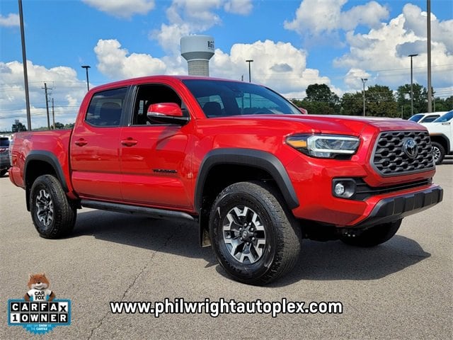 Used 2021 Toyota Tacoma TRD Off Road with VIN 5TFCZ5AN3MX266250 for sale in Russellville, AR