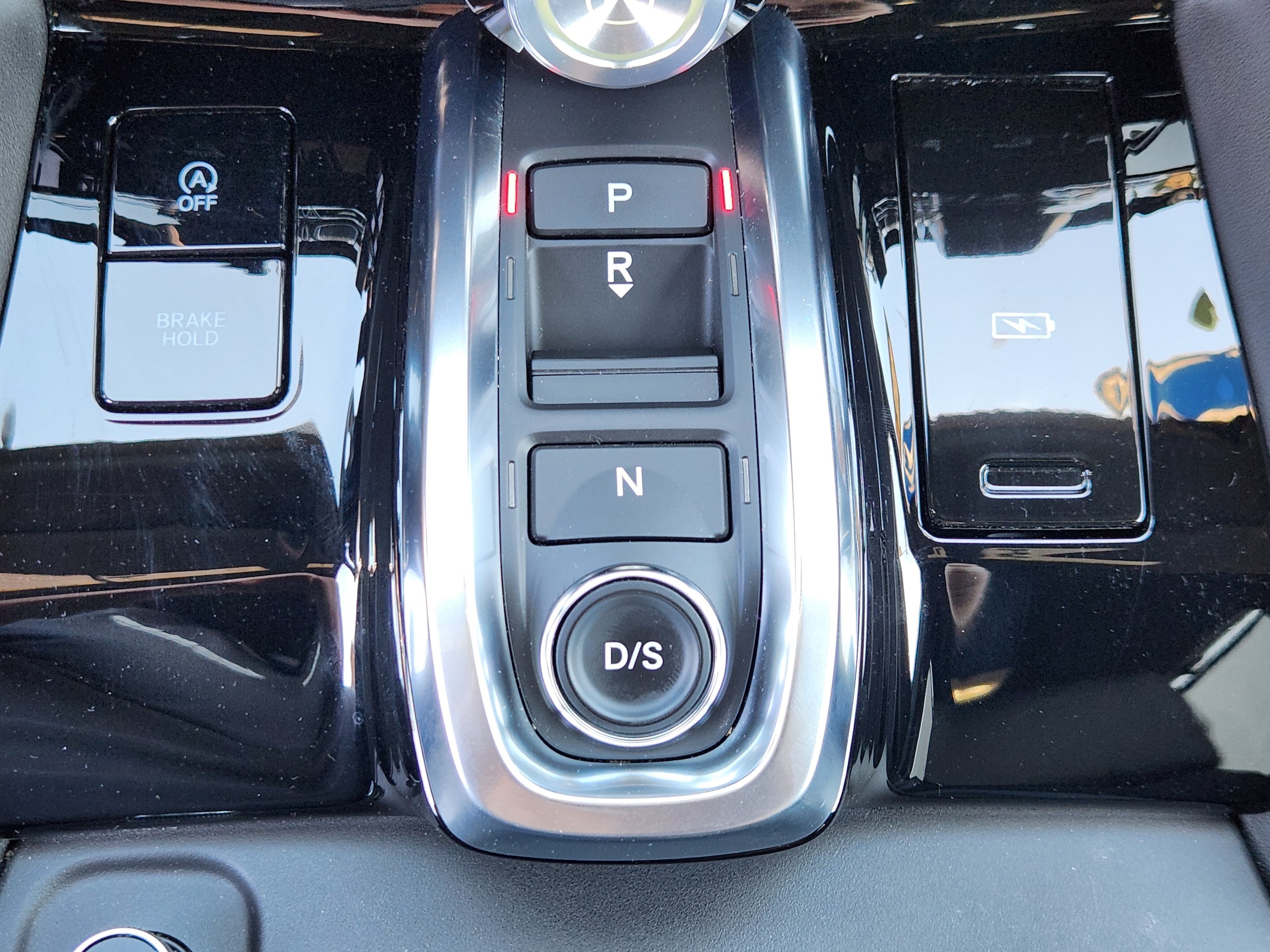 2025 Acura MDX A-Spec Package - Photo 13