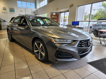 2025 Acura TLX w/Technology Package Sedan