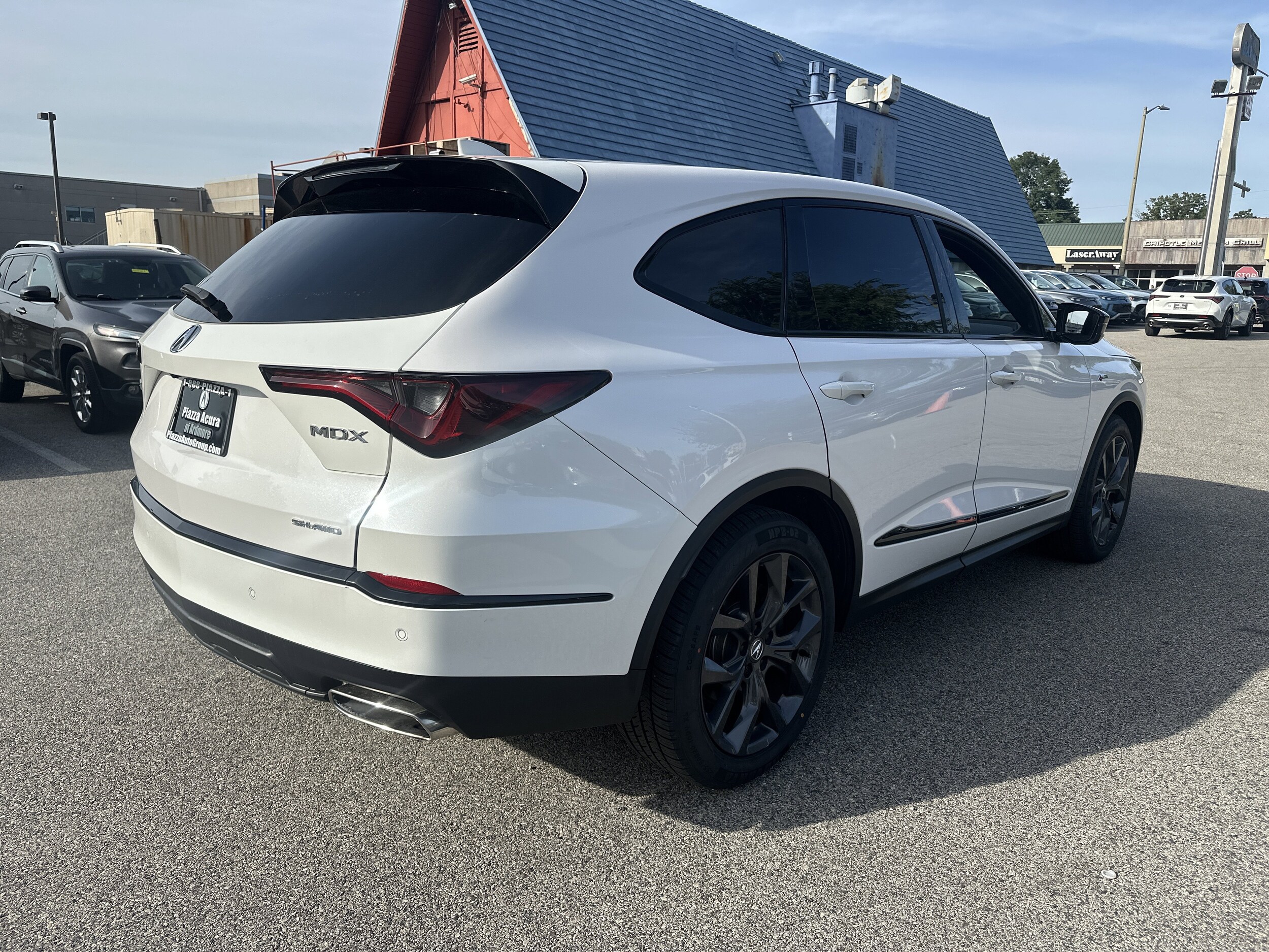 2023 Acura MDX SH-AWD A-Spec photo 2