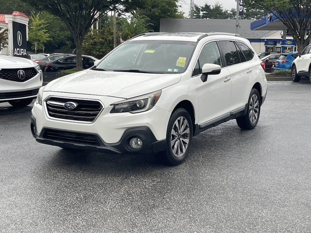 Used 2018 Subaru Outback Touring SUV