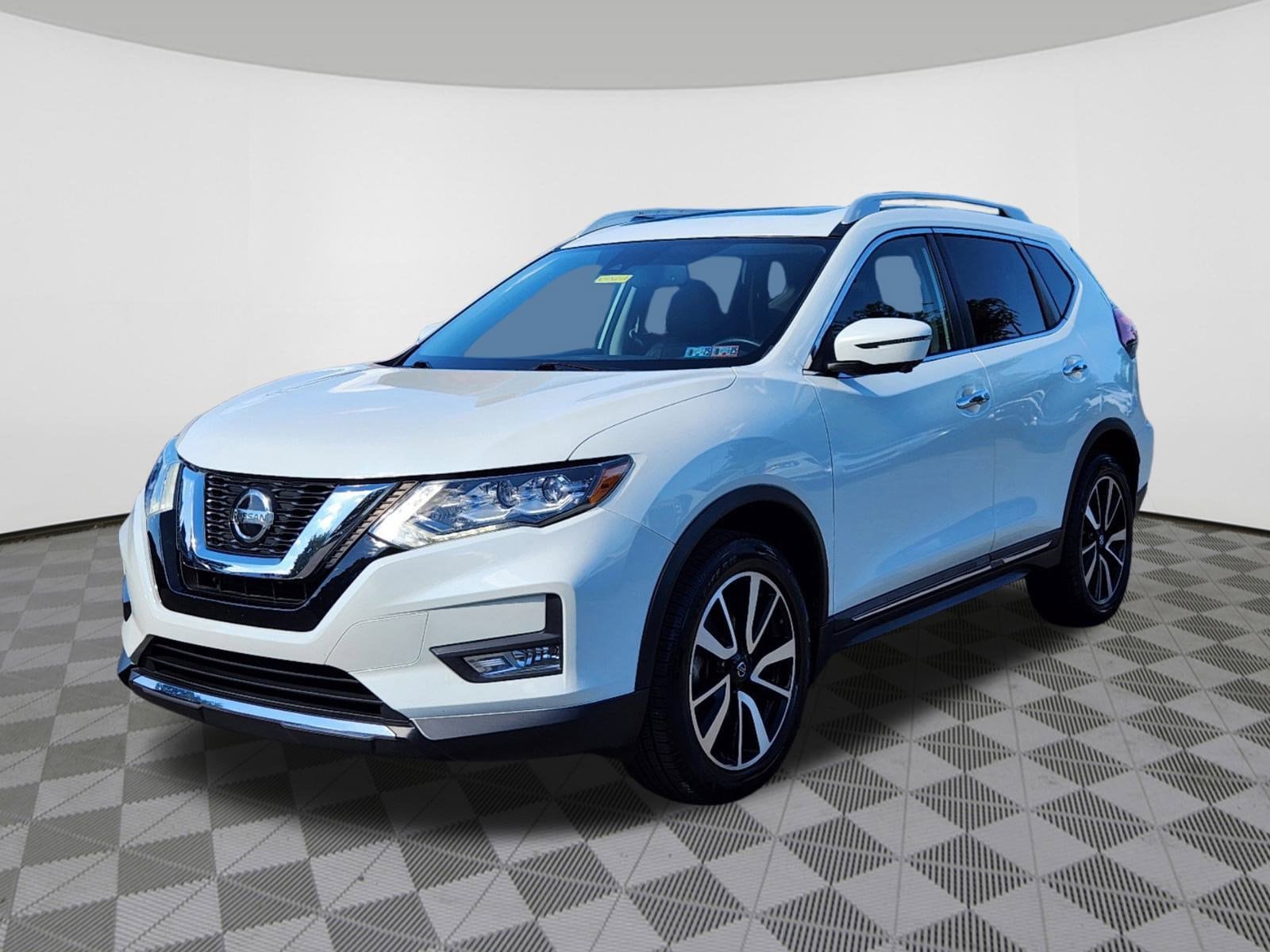 Used 2019 Nissan Rogue SL with VIN 5N1AT2MV9KC826808 for sale in Ardmore, PA