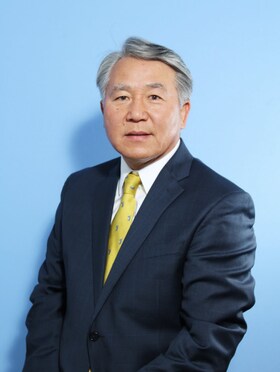 Staff member Kevin Lee from ID_eb067b8f800a