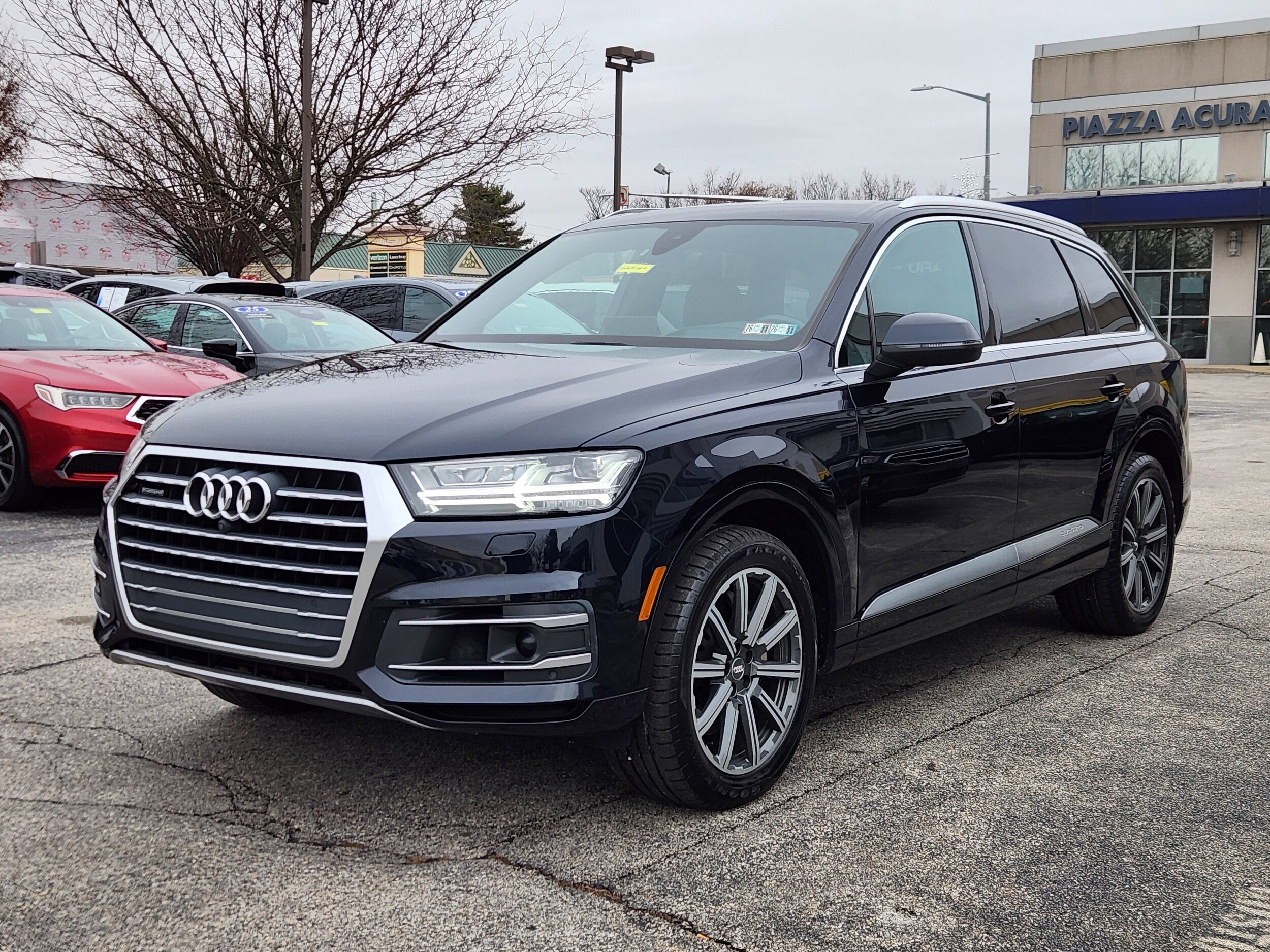 2017 Audi Q7 Prestige photo 2