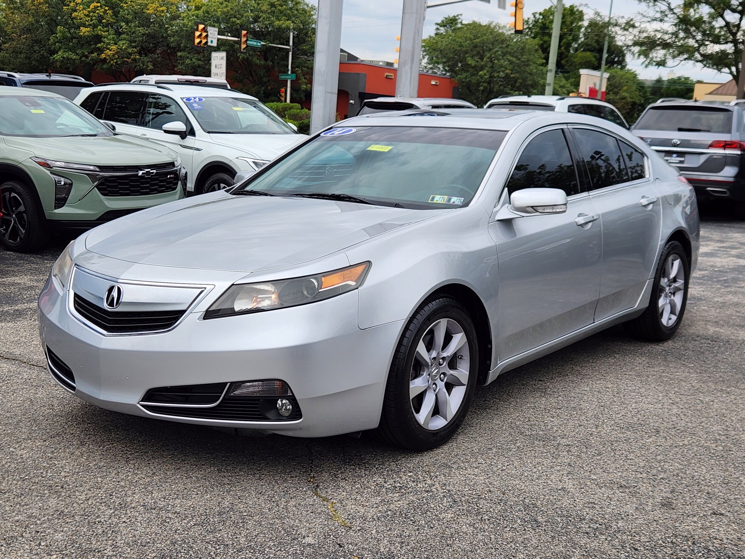 2014 Acura TL Technology photo 2