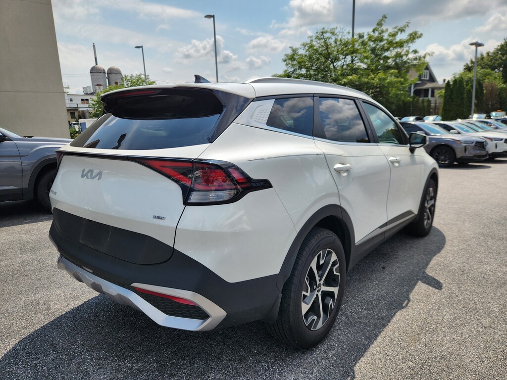 Used 2023 Kia Sportage Hybrid EX SUV