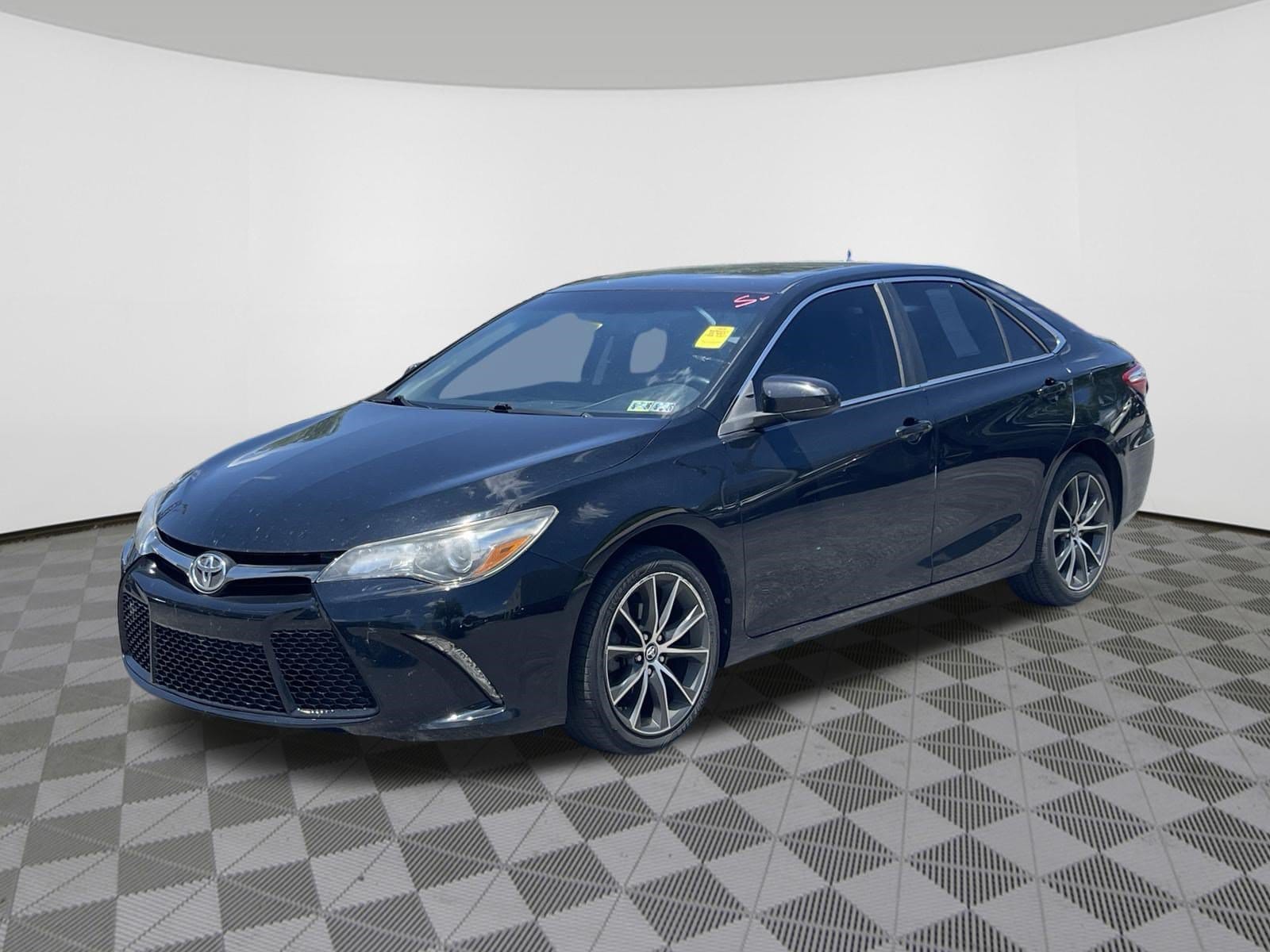 Used 2017 Toyota Camry XSE with VIN 4T1BF1FK4HU700481 for sale in Ardmore, PA