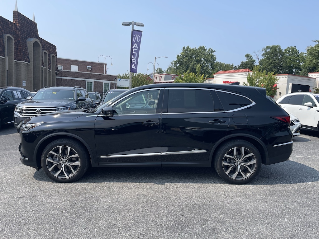 Used 2024 Acura MDX w/Technology Package SUV
