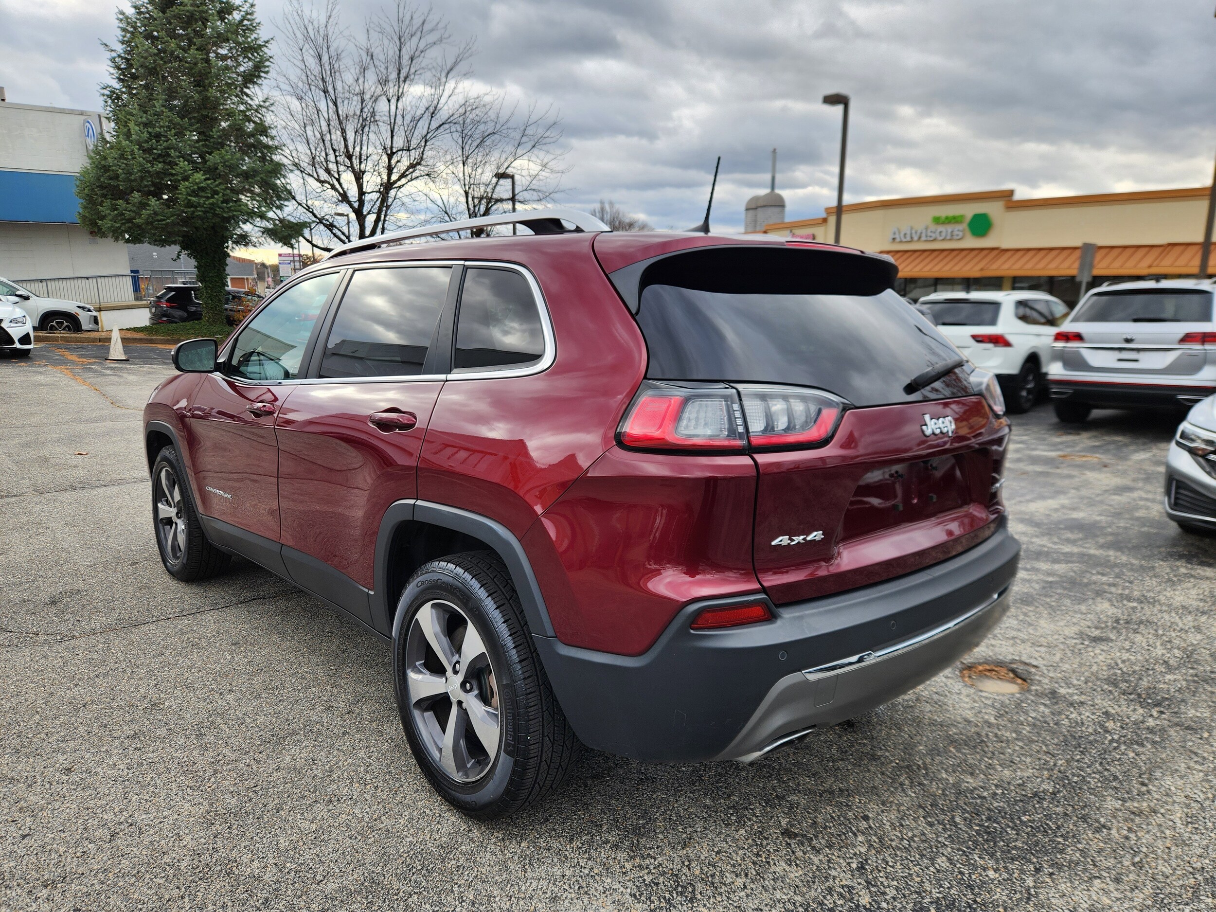 2019 Jeep Cherokee Limited photo 3