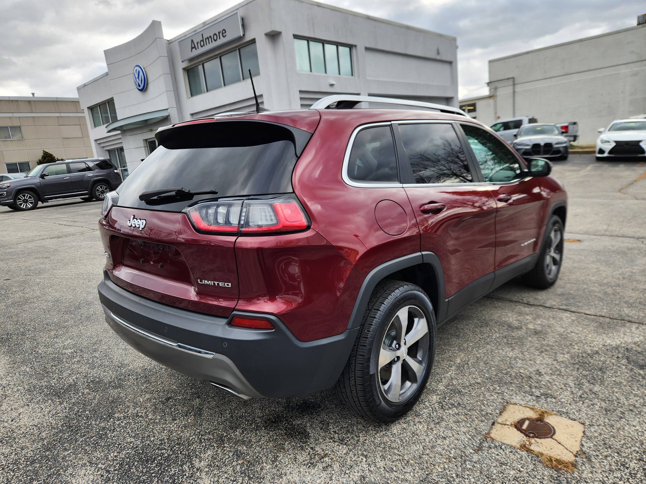 2019 Jeep Cherokee Limited photo 4