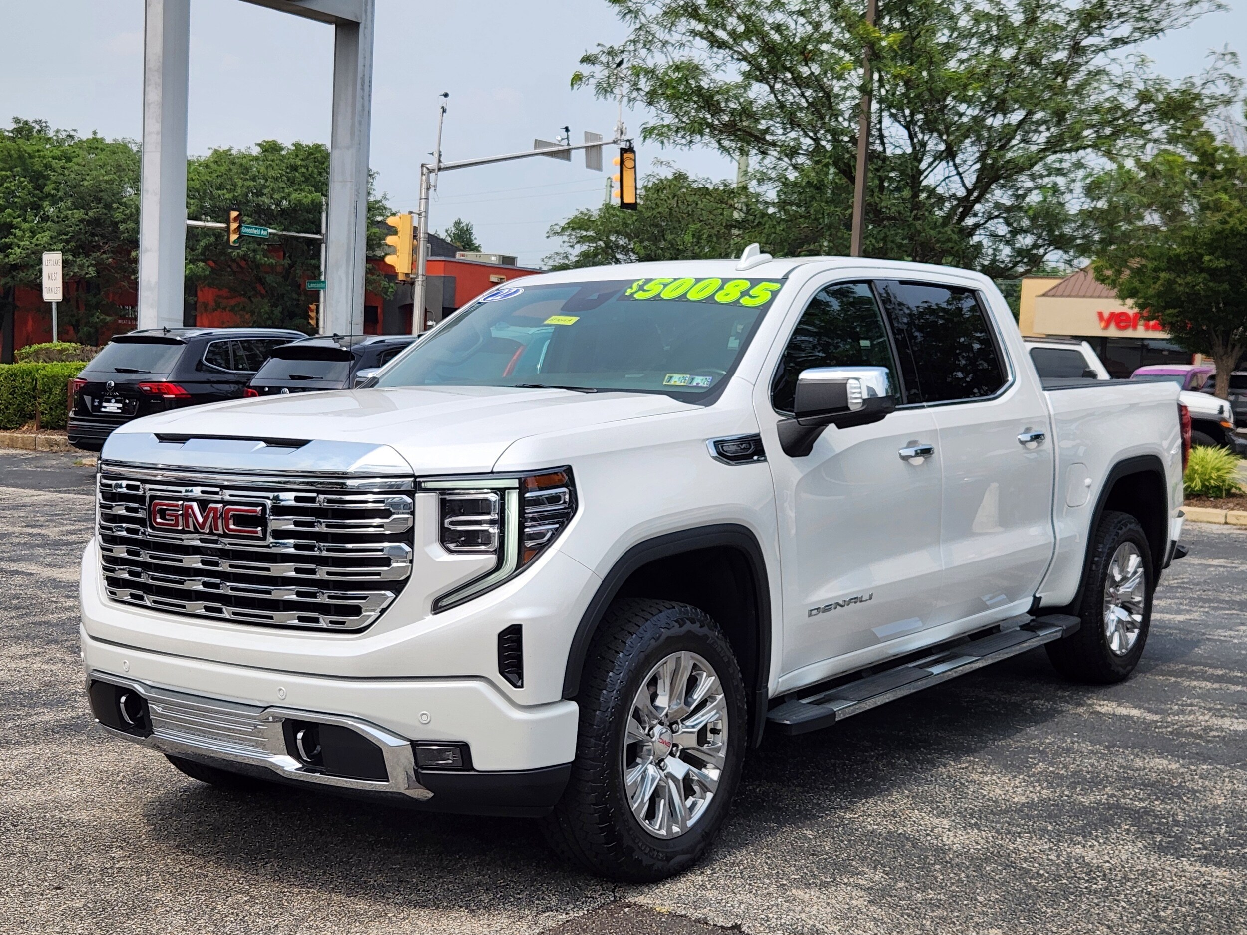 2022 Gmc Sierra 1500 Denali photo 2