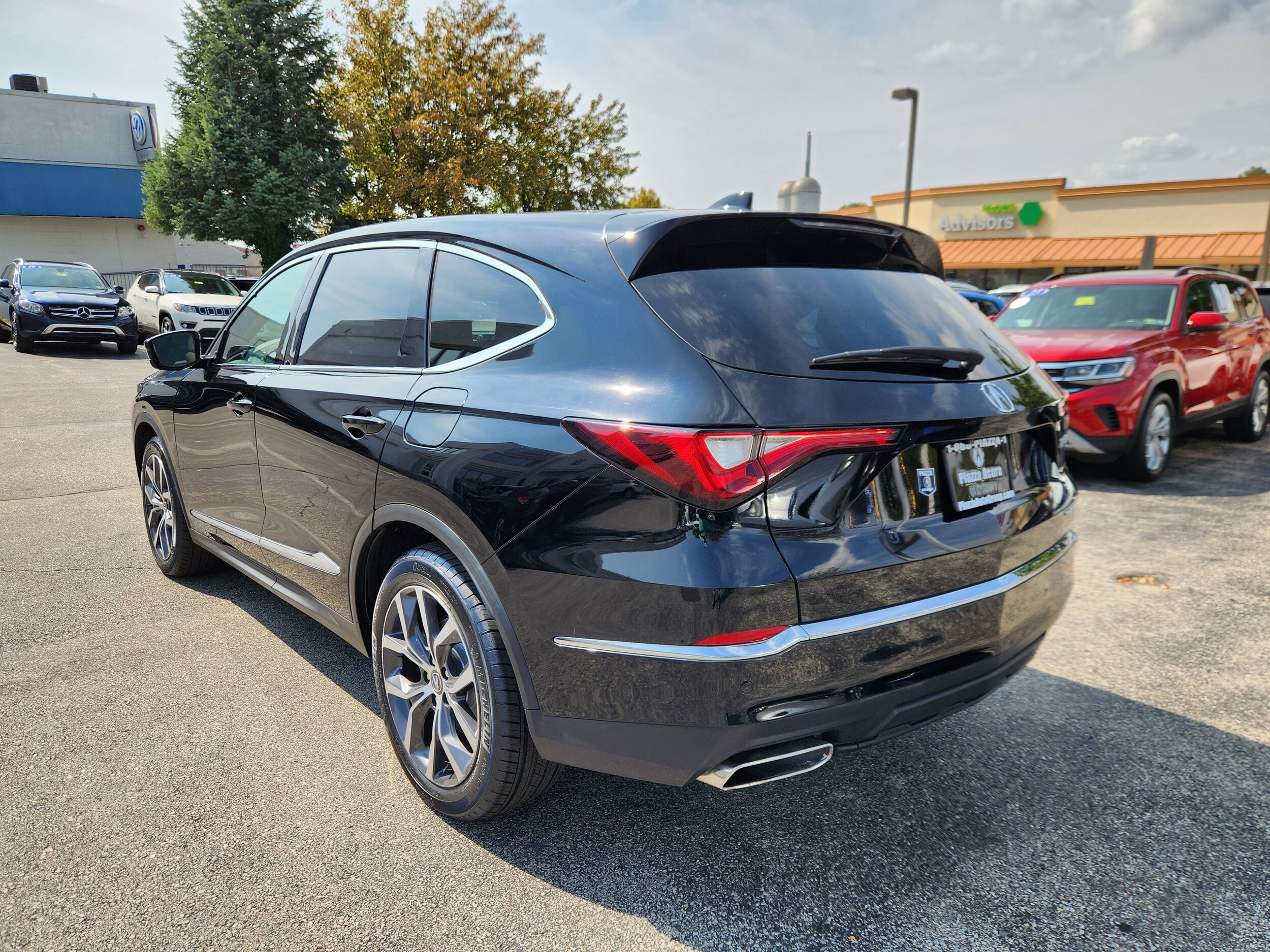 2023 Acura MDX SH-AWD Technology photo 3