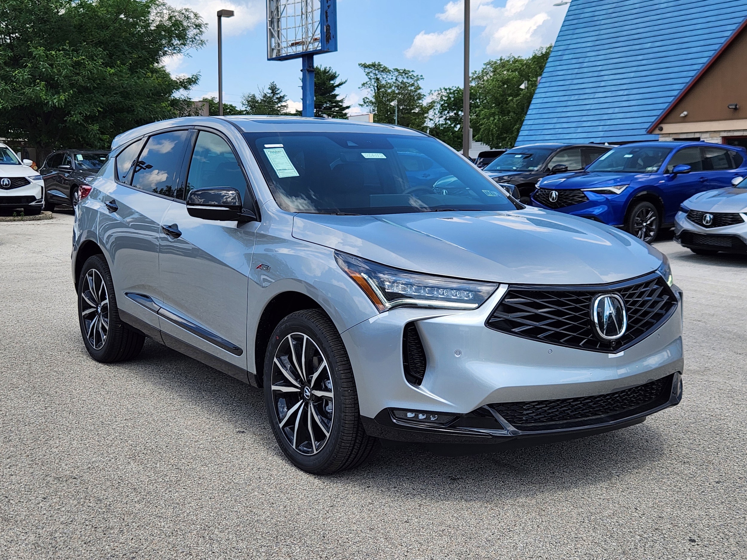 2025 Acura RDX