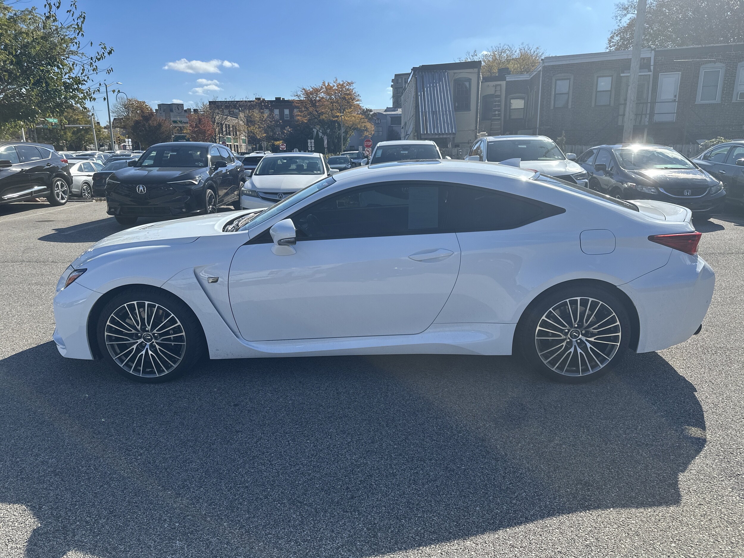 2015 Lexus RC F photo 2