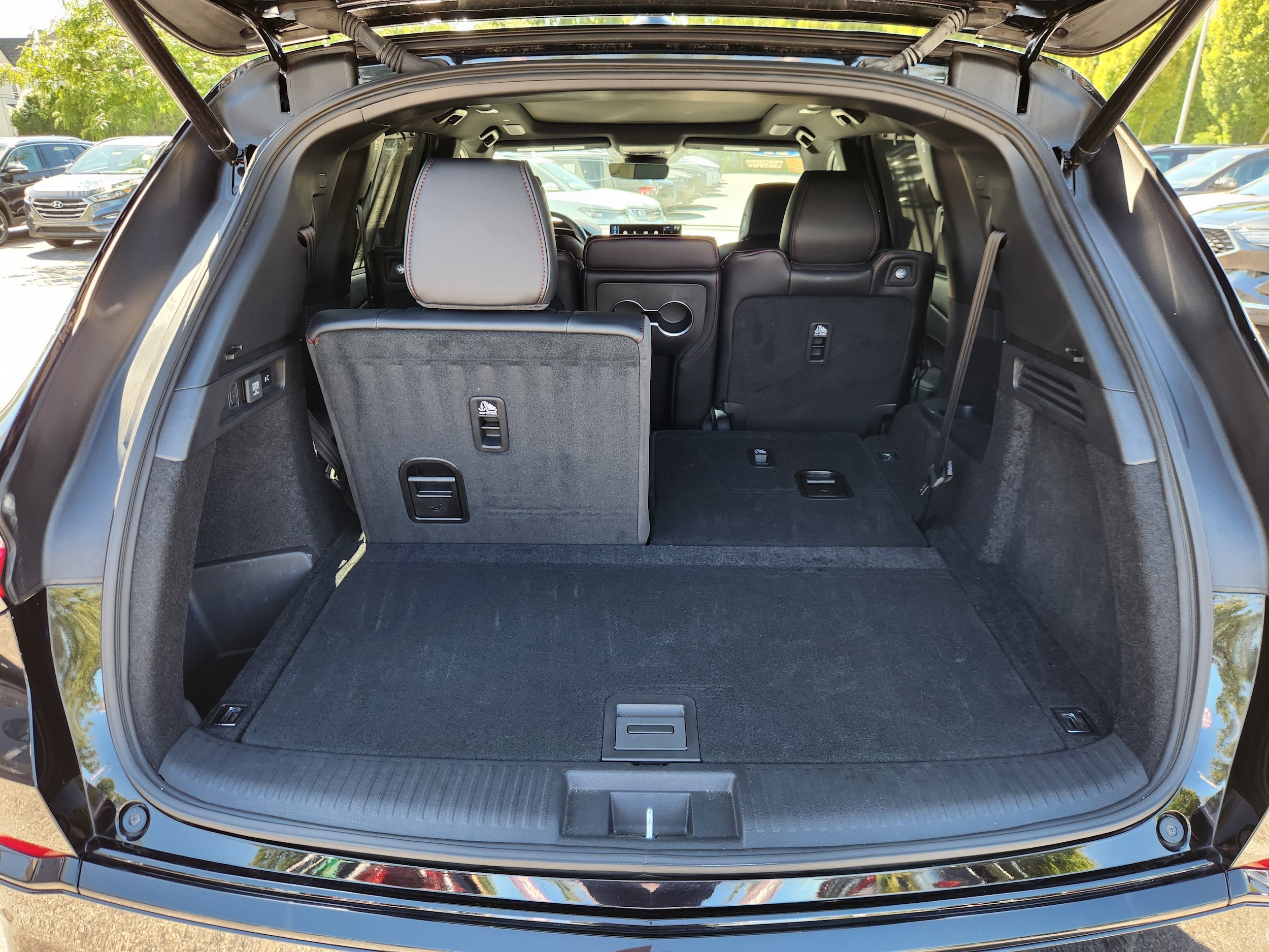 2025 Acura MDX A-Spec Package - Photo 21